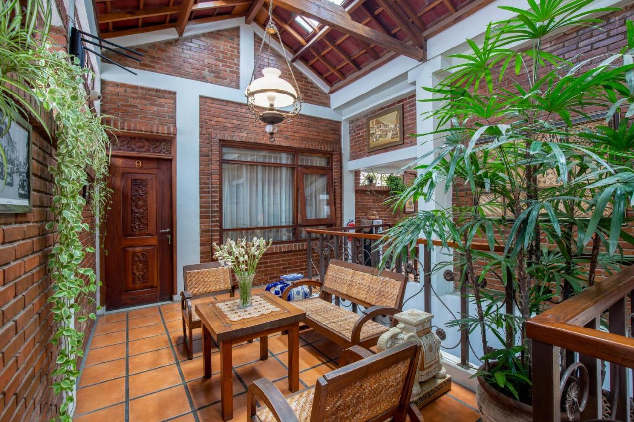 Sekararum Butik Syariah Guesthouse Bandung Exterior foto